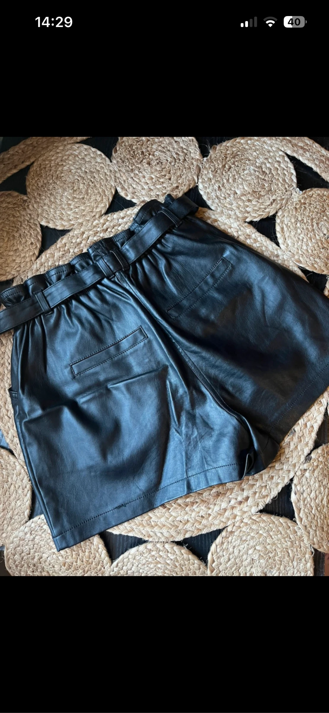 Lindo Short em couro sintético preto Pimkie - Tamanho PP (ótimo estado) – photo 6